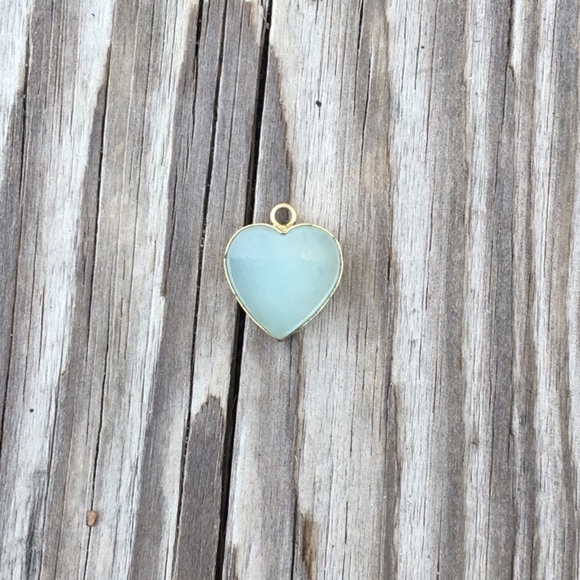 Vintage White Jade Heart Pendant - Picture 1 of 2